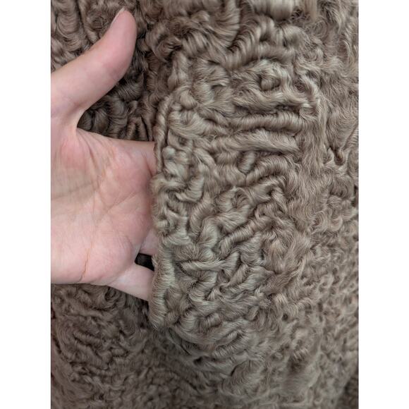 Vintage Beige Genuine Persian Lamb Coat - Petite Size Friendly - Picture 9 of 12